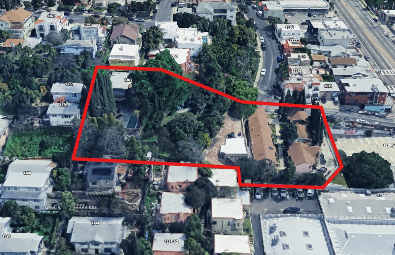 1303-1305 Laveta Terrace